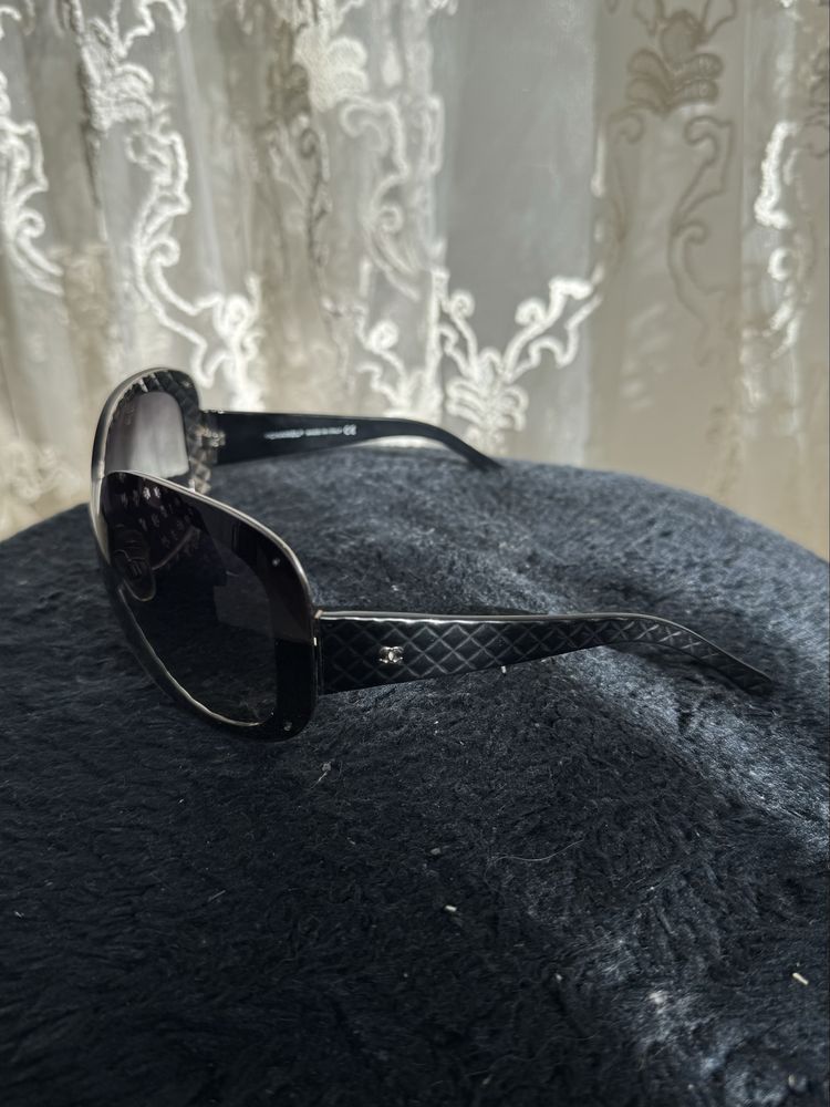 Chanel Chanel Vintage Sunglasses 4159 Size ONE SIZE - 3 Thumbnail
