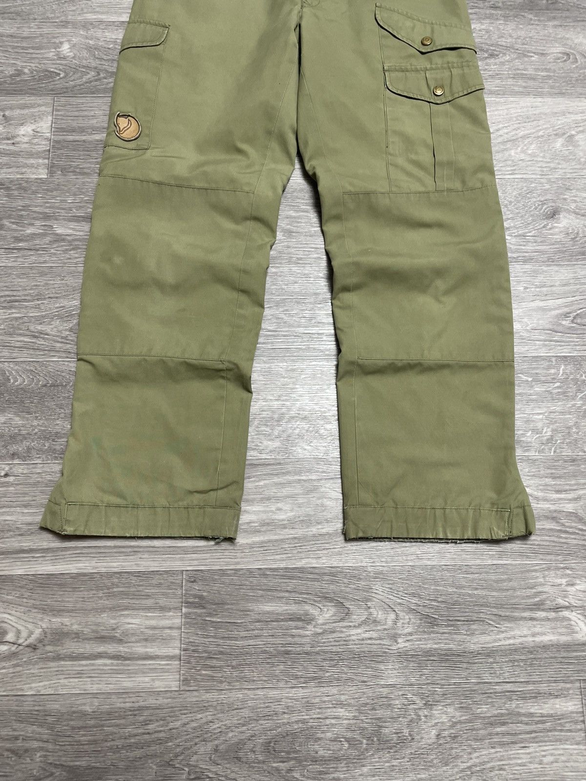 Fjallraven Vintage Fjallraven Khaki Cargo Pants Outdoor 90s Size US 29 - 4 Thumbnail