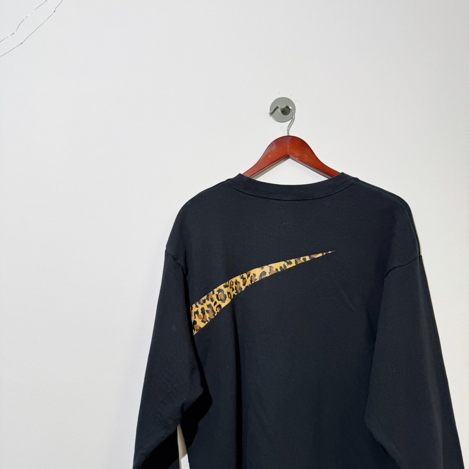 Nike Nike Unisex Black Cotton Crewneck Size S Panther Print Y2k Size US S / EU 44-46 / 1 - 8 Thumbnail