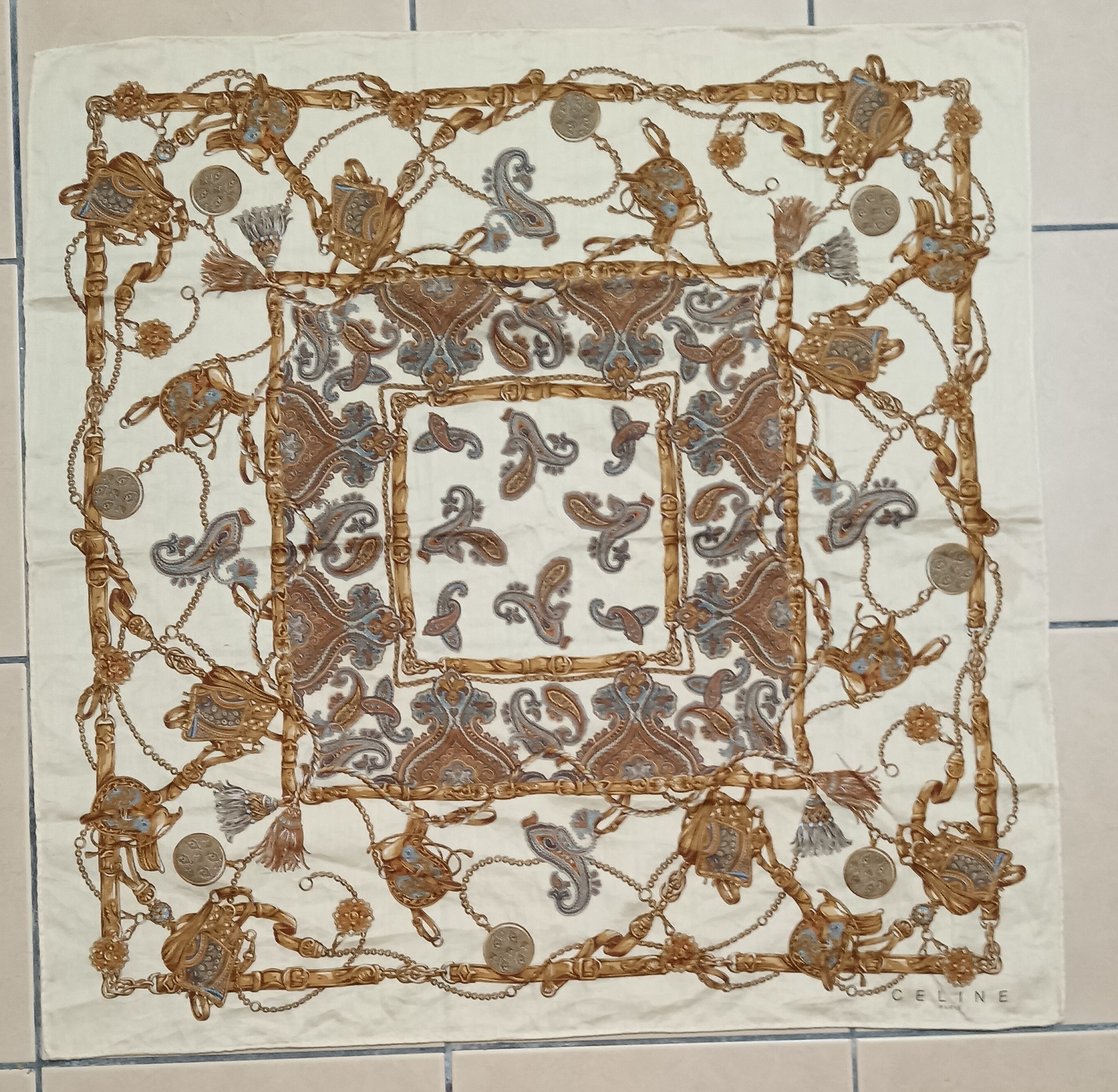 Celine CELINE HANDKERCHIEF Size ONE SIZE - 1 Thumbnail