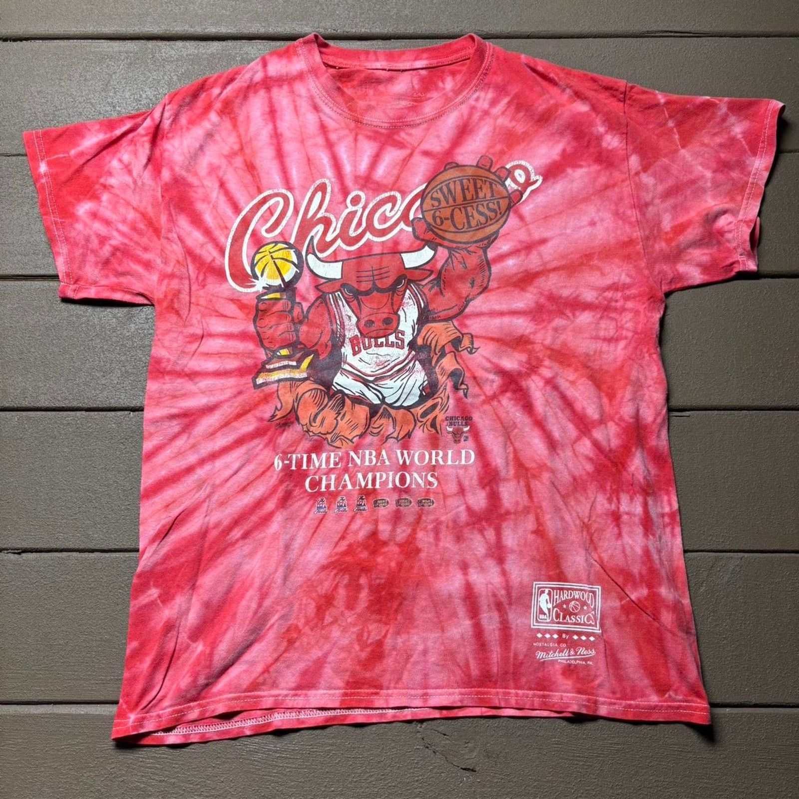 Mitchell & Ness Chicago Bulls Mitchell & Ness World Champions Shirt Size US L / EU 52-54 / 3 - 1 Thumbnail