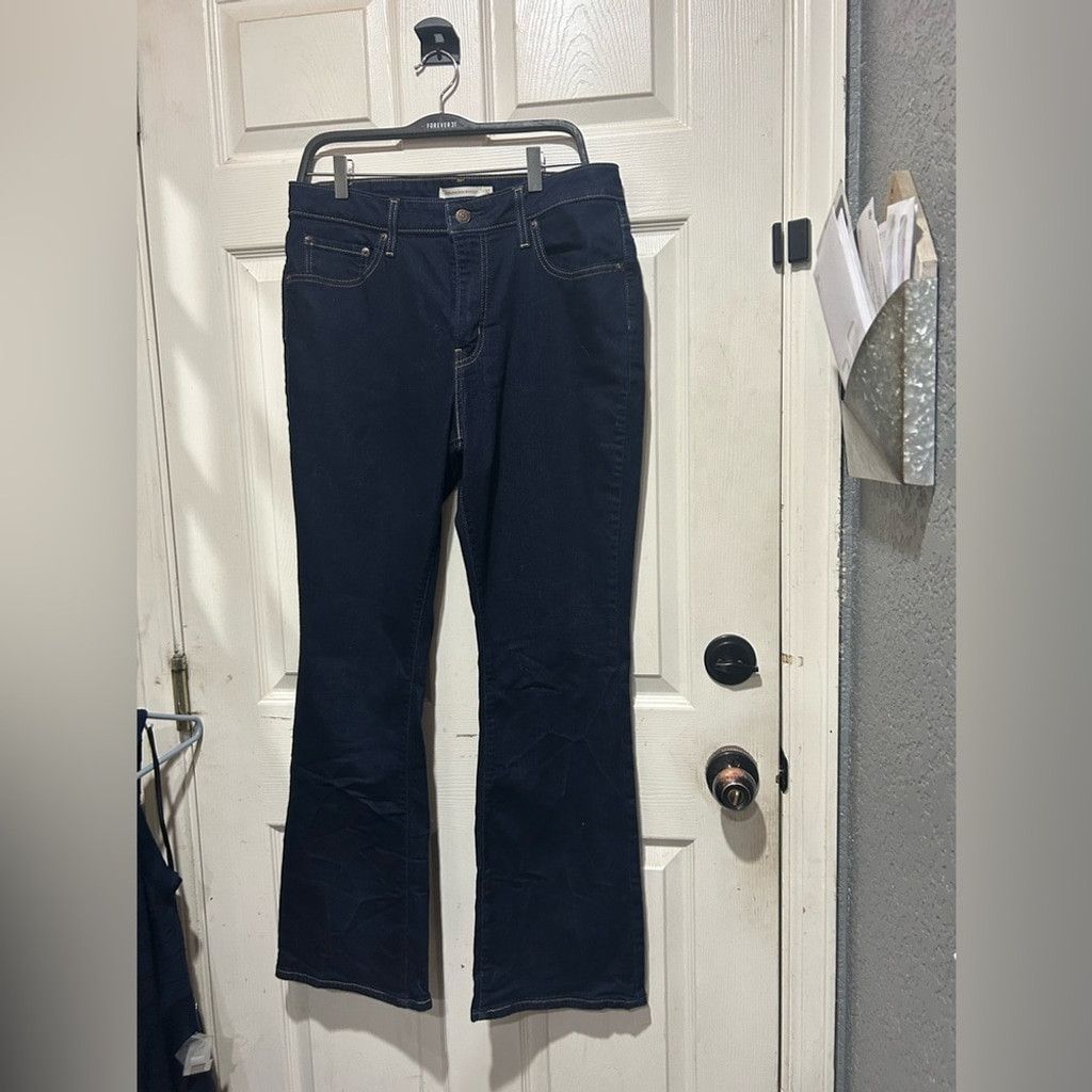Levi's Levi's dark wash high rise bootcut jeans Size 32" #denim Size 32" / US 10 / IT 46 - 2 Thumbnail