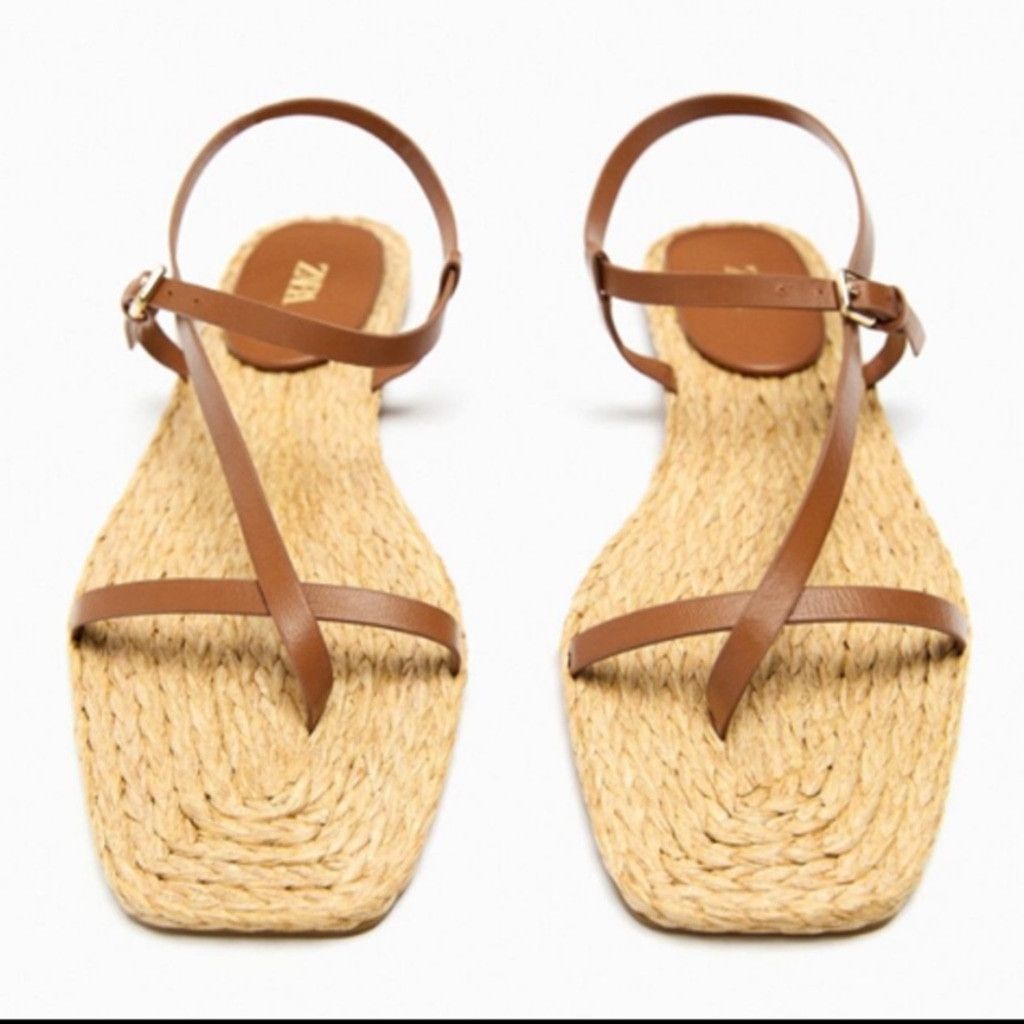 Zara 🤎 FLAT SANDALS WITH LEATHER STRAPS Size US 10 / IT 40 - 6 Thumbnail