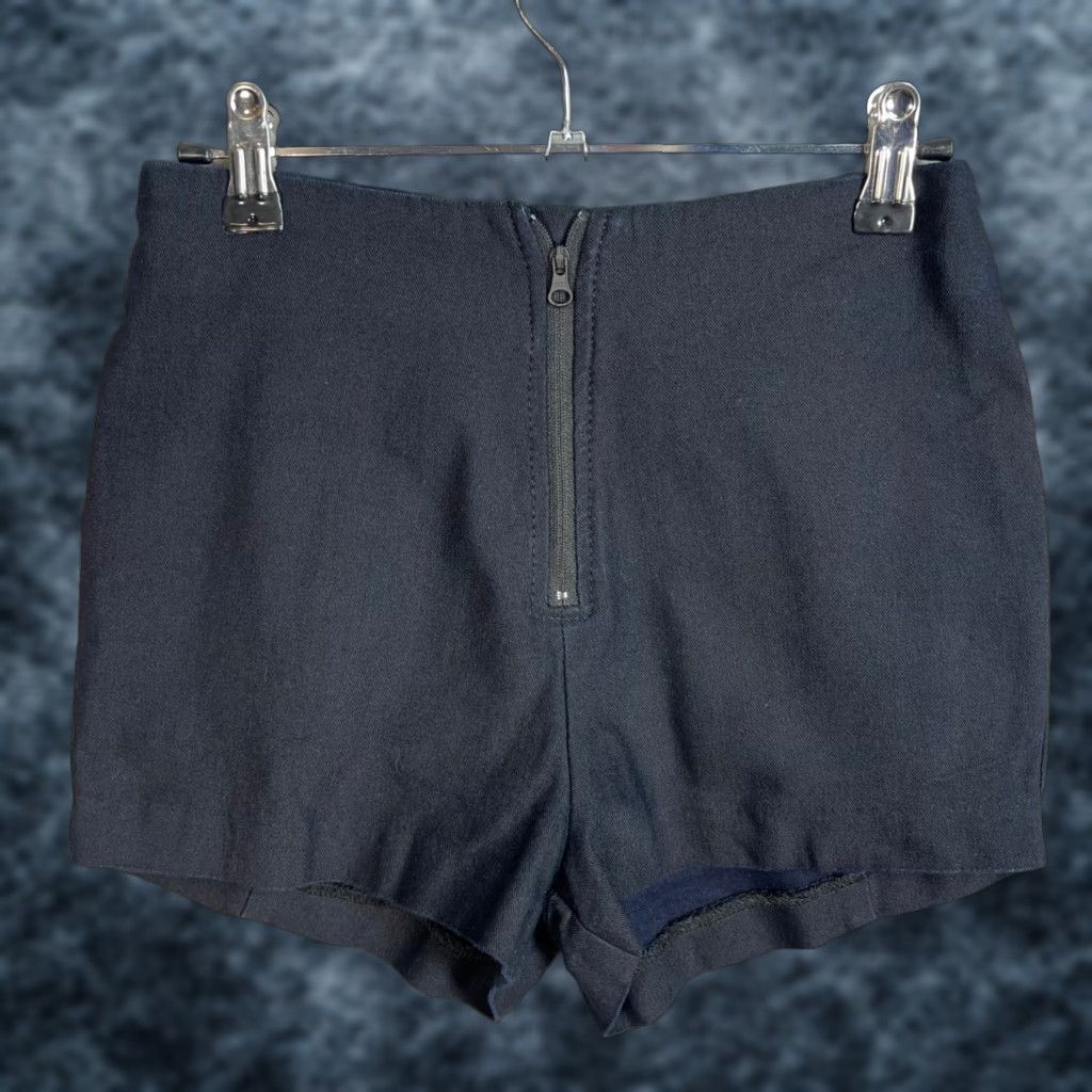 Bdg BDG Womens 24 Black High-Rise Shorts Front Zip Closure Size 42" / US 20 - 1 Thumbnail
