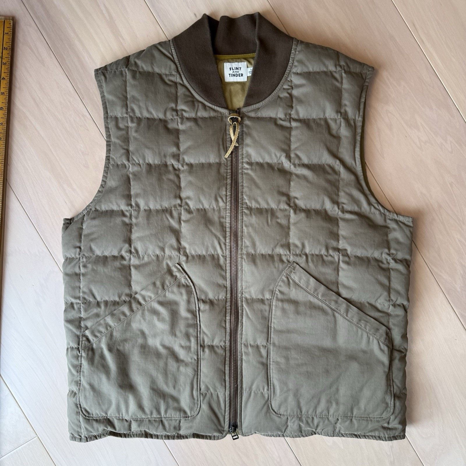Flint And Tinder Flint and Tinder Caliber Quilted Vest Khaki Military Utility Size US L / EU 52-54 / 3 - 2 Thumbnail