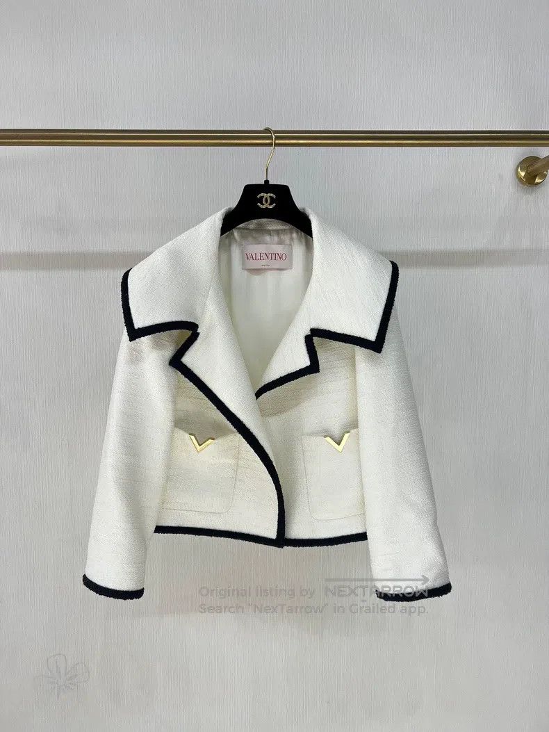 Valentino Valentino A metal jacket with black edges and white lapels Size M / US 6-8 / IT 42-44 - 3 Thumbnail