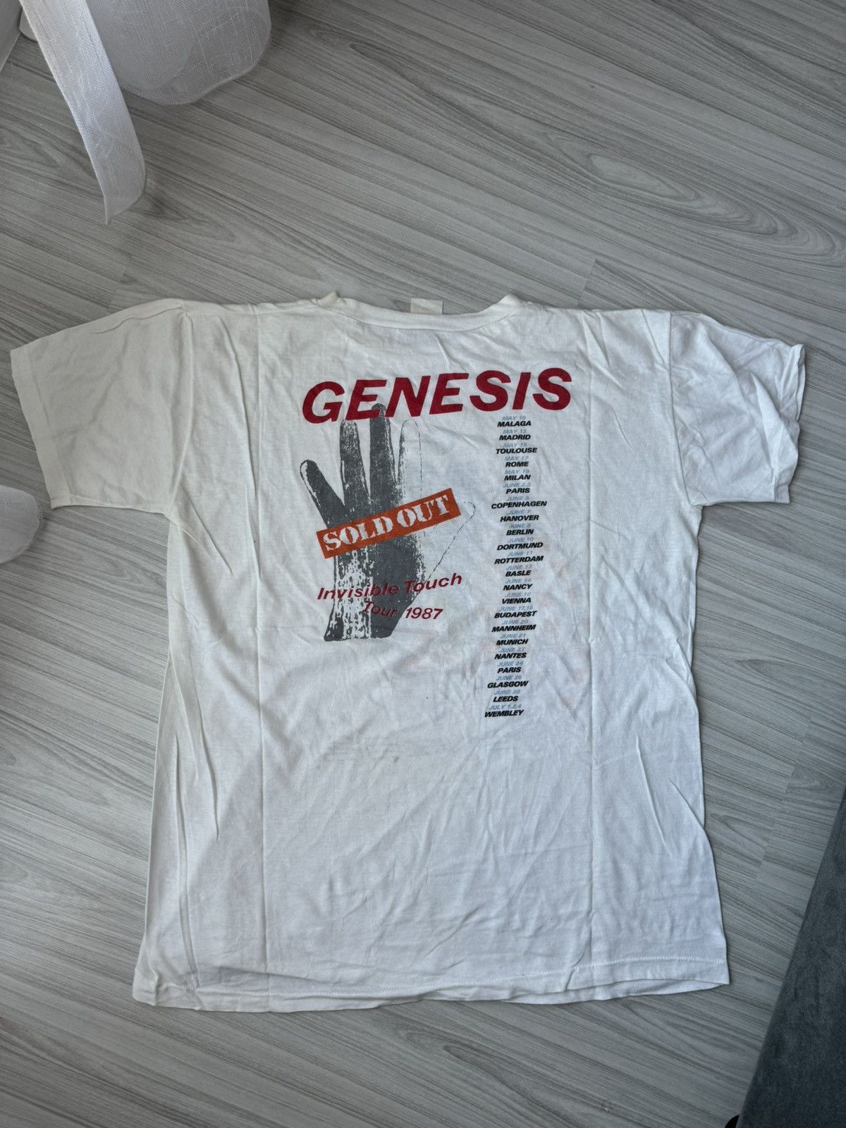 Band Tees × Vintage Vintage Genesis Invisible Touch Tour 1987 Tee Concert Merch Size US L / EU 52-54 / 3 - 8 Thumbnail