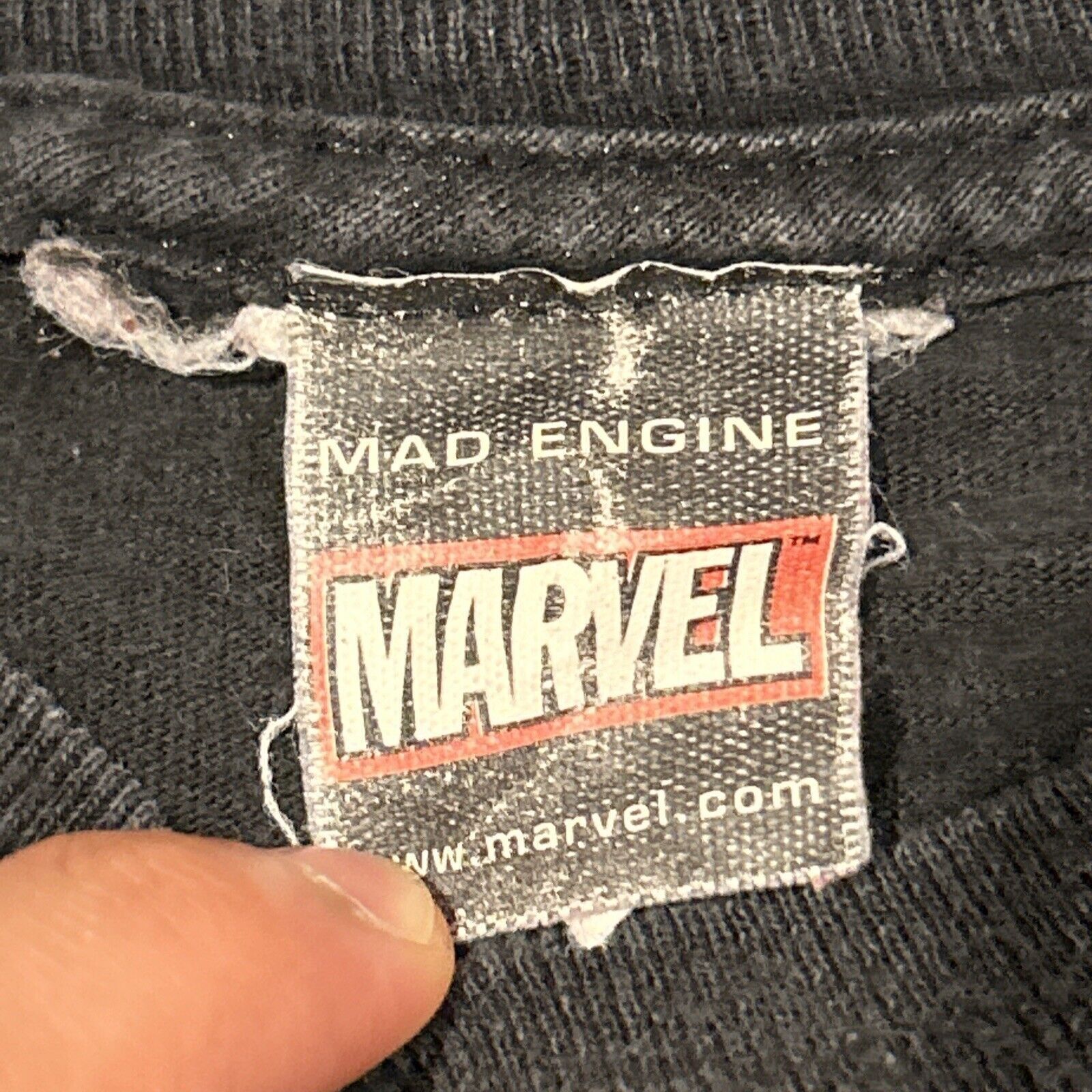 Marvel Comics Spiderman 2002 Shirt Youth Boys Teen Medium Glitter Double Size US M / EU 48-50 / 2 - 14 Thumbnail