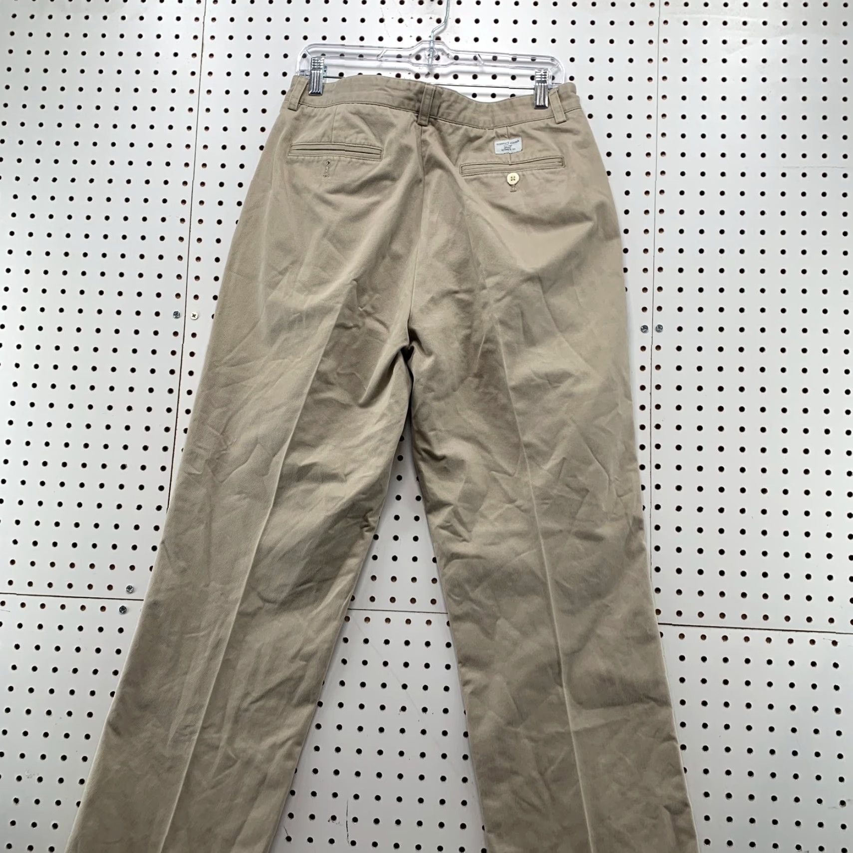 Vineyard Vines Vineyard Vines Khaki Pants Mens 35x32 Chinos Preppy Casual Straight Leg Shirt Mens Pants Beige 35x32 Vintage No Minimal Keywords? Size US 35 - 6 Thumbnail