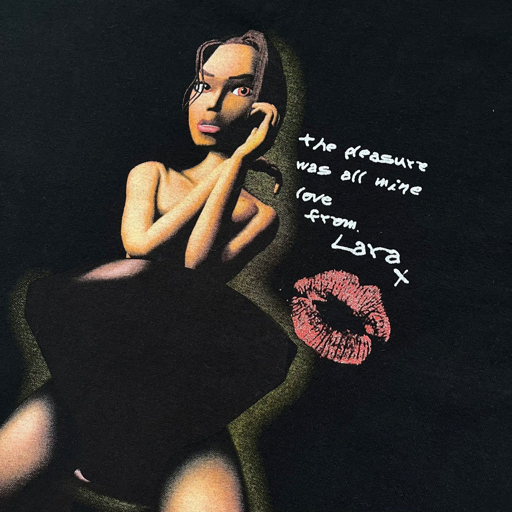 Vintage Tomb Raider Lara Croft 2001 Kiss Tee Size US L / EU 52-54 / 3 - 6 Thumbnail