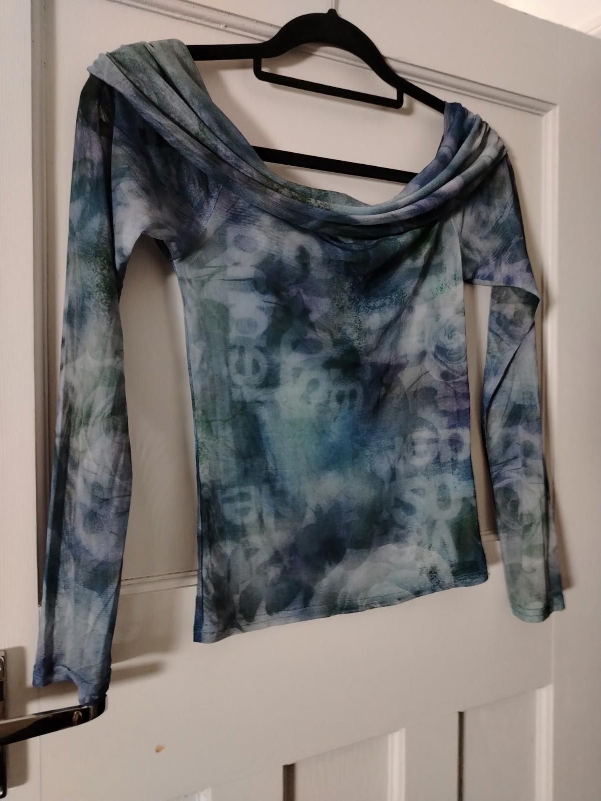 Urban Outfitters Urban Outfitters blue green abstract mesh off shoulder top Size M / US 6-8 / IT 42-44 - 4 Thumbnail