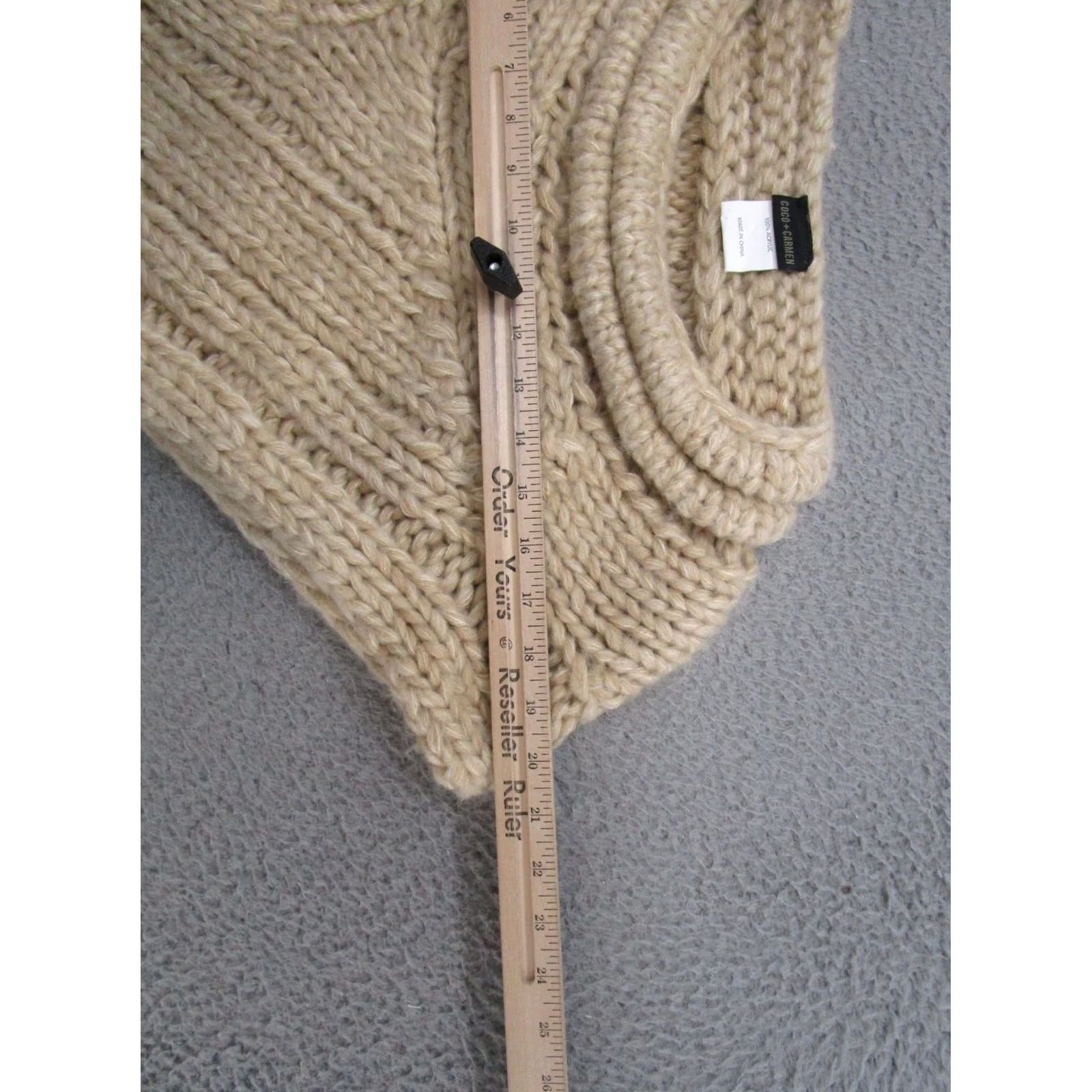Vintage Coco Carmen Women's Sleeveless Cropped Knit Sweater Top One Size Beige Pullover Knits Shirt Size ONE SIZE - 3 Thumbnail