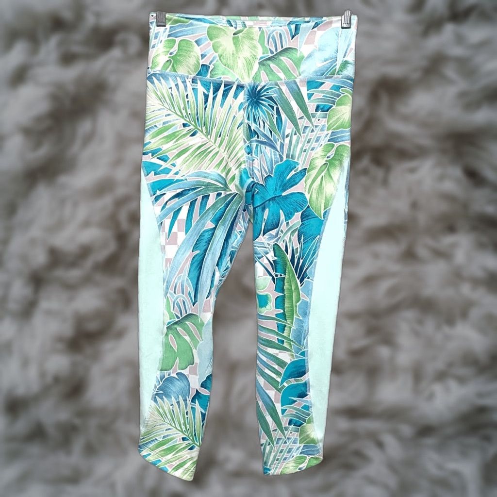Nike Nike One Dri-Fit Leggings Womens M Tropical Vacation Resort Activewear Floral Beach Capri Pique Blue Size 32" / US 10 / IT 46 - 1 Thumbnail