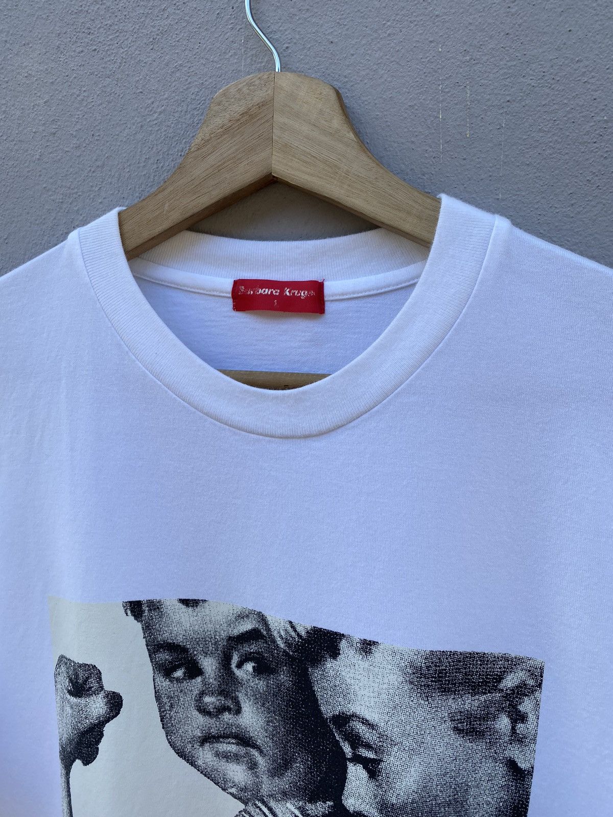 Barbara Kruger × Vintage 🔥Vintage BARBARA KRUGER “We Don’t Need Another Hero” Art Tee Size US M / EU 48-50 / 2 - 6 Thumbnail