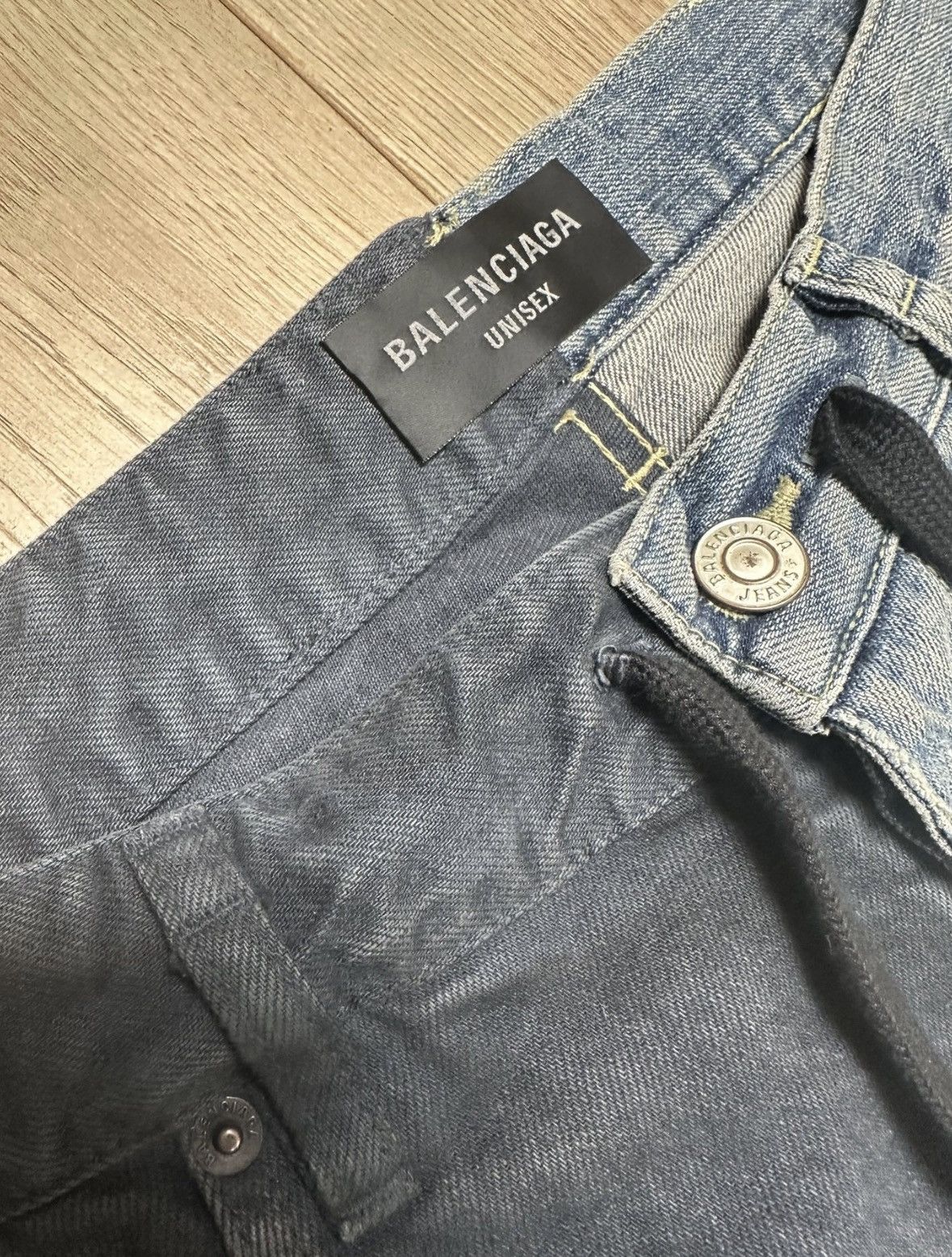 Balenciaga Balenciaga 50/50 hybrid denim flare/baggy S NEW Size US 33 - 4 Thumbnail