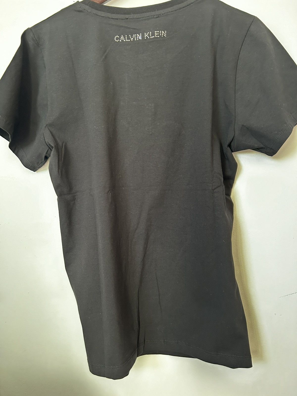 Calvin Klein Calvin Klein Inspired Women’s Logo T-Shirt (Size S) Size S / US 4 / IT 40 - 4 Thumbnail