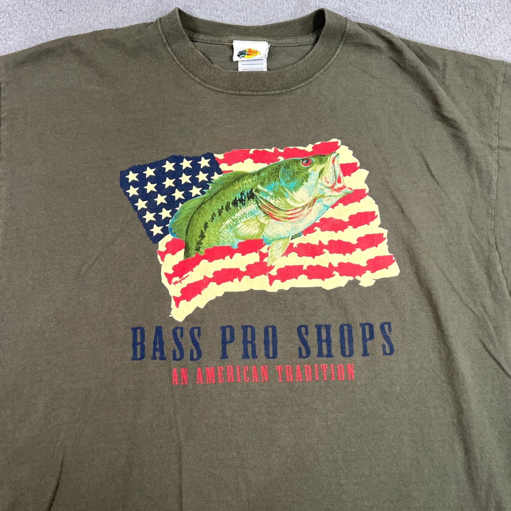 Bass Pro Shops VINTAGE Bass Pro Shops Mens Shirt Green Graphic Print Short Sleeve Tee XL Green 90s Grunge USA Bass Pro Shop Mens T-Shirt Size US XL / EU 56 / 4 - 2 Thumbnail