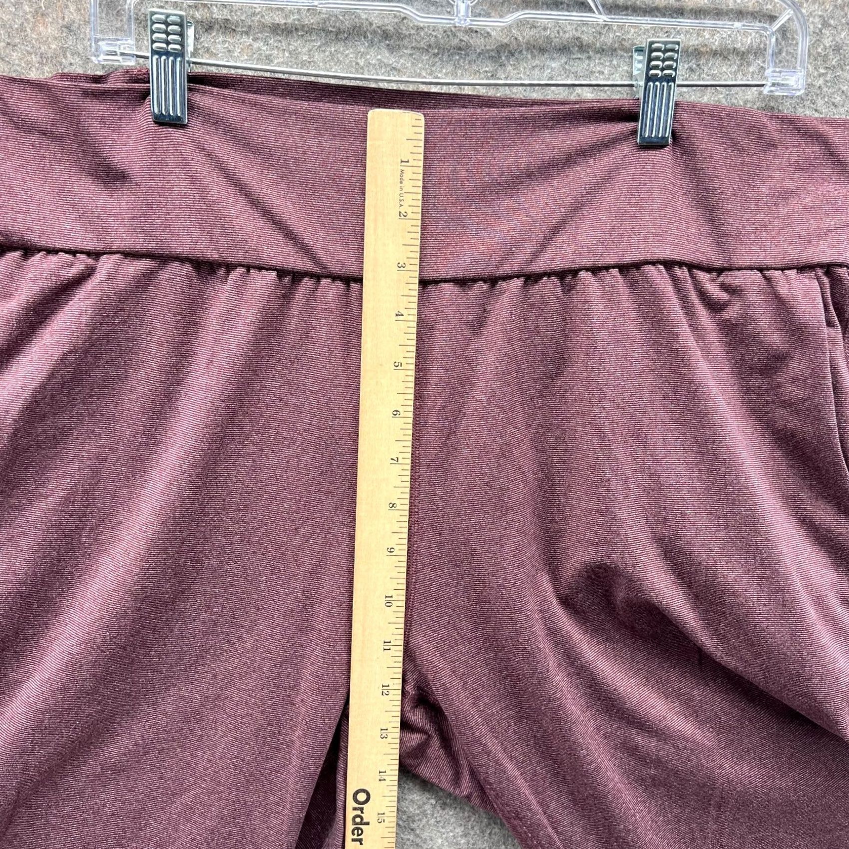 Under Armour Under armour Jogger Womens XL Purple Women Athletic Stretch Tapered Down Town Size 40" / US 18 - 5 Thumbnail