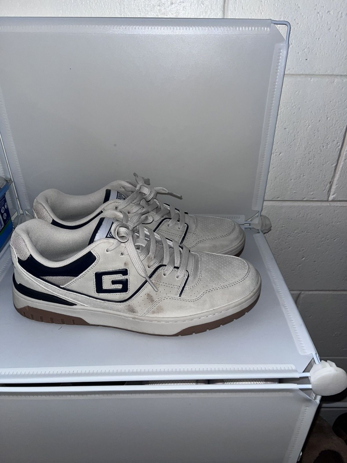 Guess Guess shoes Size US 10.5 / EU 43-44 - 2 Thumbnail