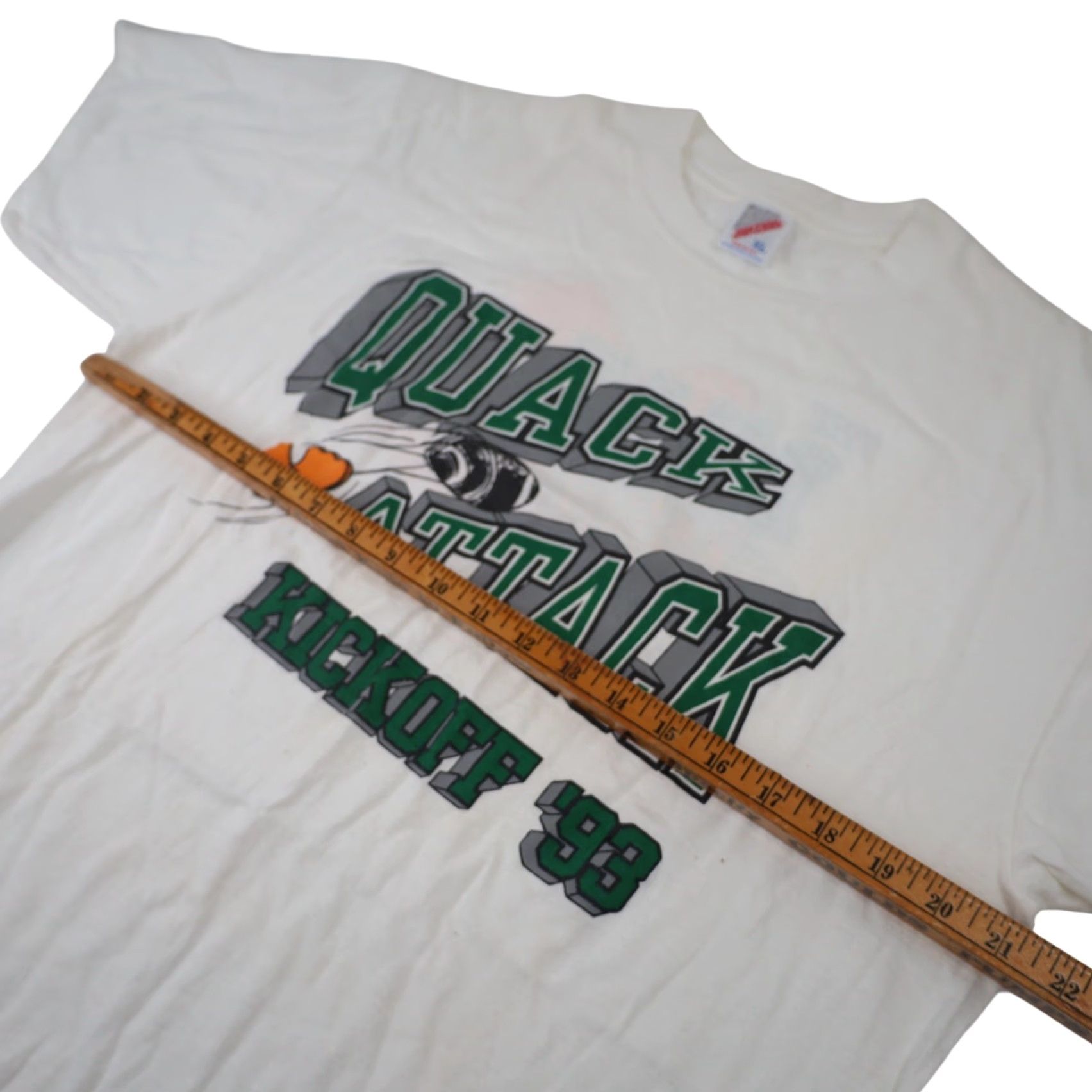 Vintage VINTAGE 1993 University of Oregon Ducks Quack Attack Kickoff Front/back T Shirt Men XL White Size US XL / EU 56 / 4 - 6 Thumbnail