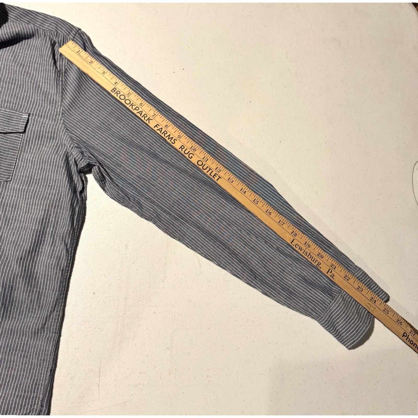 American Eagle Outfitters VINTAGE American Eagle Outfitters Button-Down Shirt Men Medium Pinstripe 100% Cotton Gray Casual Workwear 2010s Mens Size US M / EU 48-50 / 2 - 5 Thumbnail