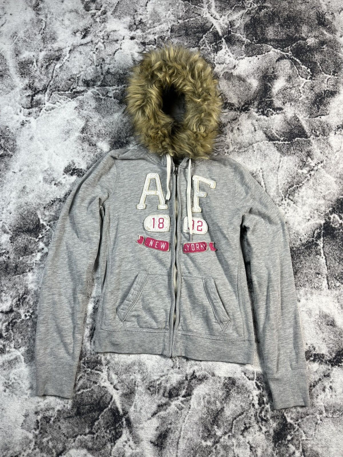 Abercrombie & Fitch Abercrombie Fitch Y2K Fur Hoodie Womens L Fits M Size L / US 10 / IT 46 - 1 Thumbnail