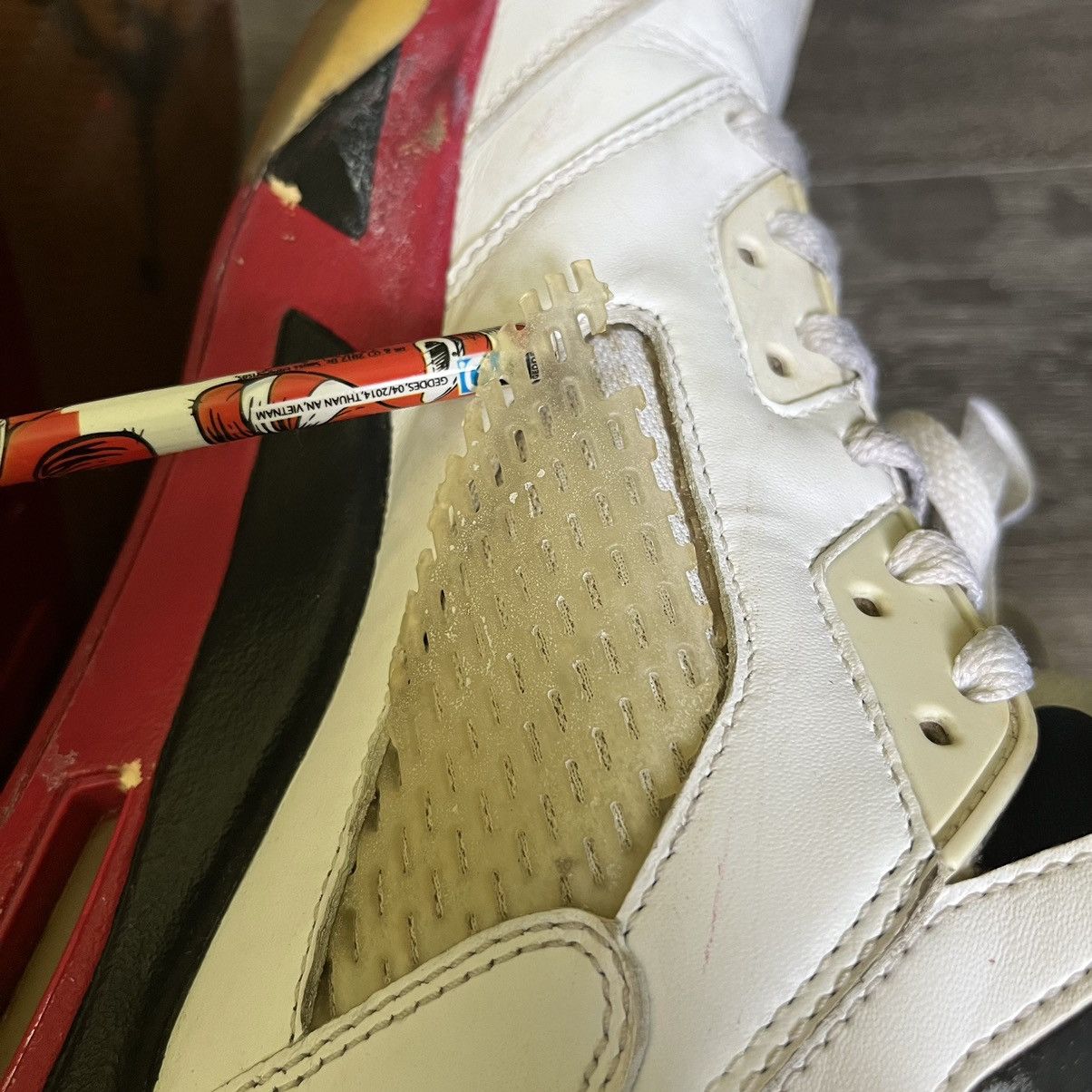 Jordan Brand Vintage Air Jordan 5 Retro Fire Red High Shoes 2013 Size US 11.5 / EU 44-45 - 10 Thumbnail