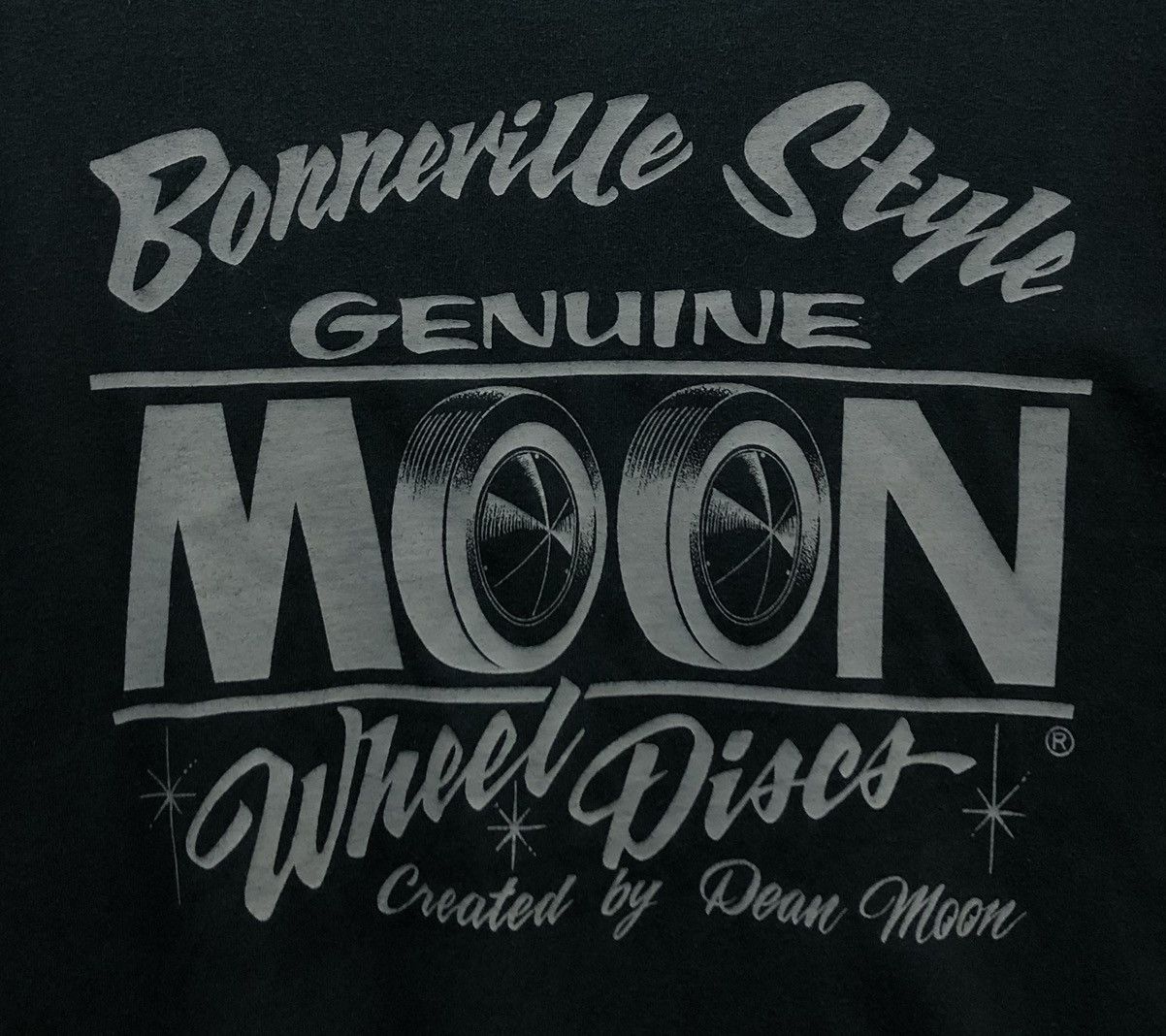 Vintage Vintage Genuine Moon Products Mooneyes T-Shirt Size US XL / EU 56 / 4 - 3 Thumbnail