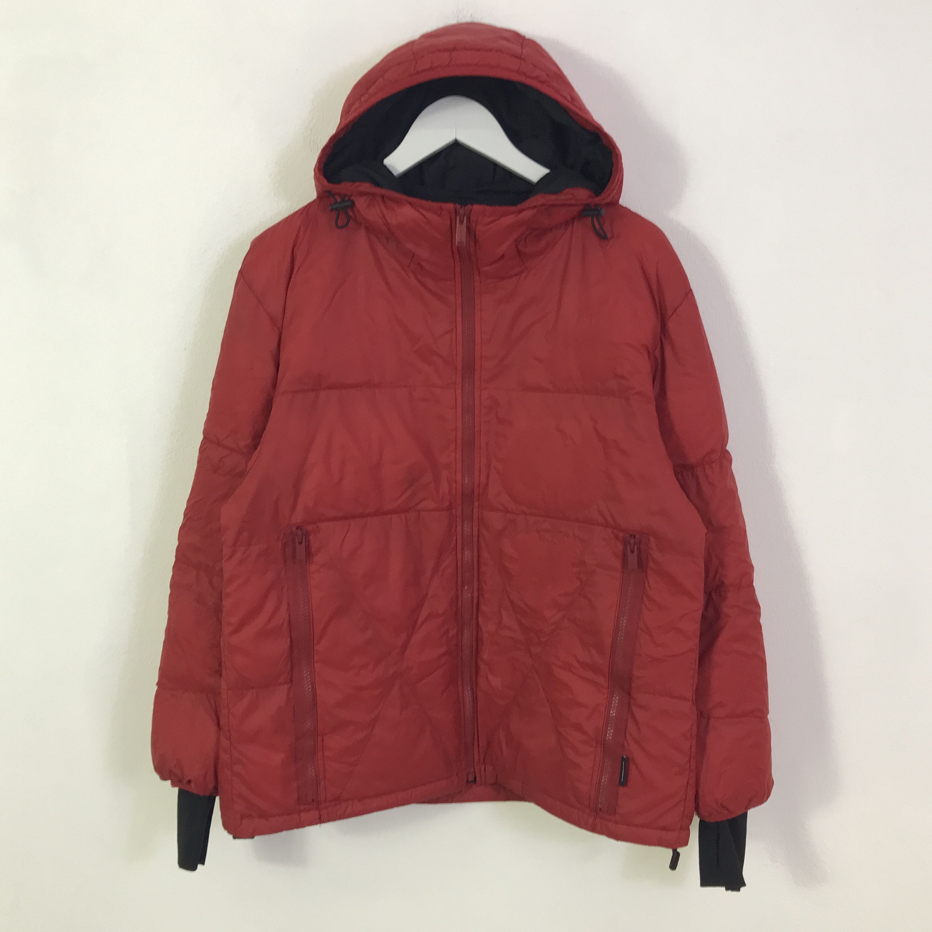 GU × Undercover gu x undercover puffer jacket K116B19 Size US S / EU 44-46 / 1 - 1 Thumbnail
