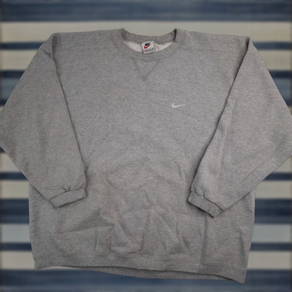 Nike VINTAGE Nike Womens Large Sweatshirt Pullover Mini Swoosh Gray 90s Women Ladies Size L / US 10 / IT 46 - 1 Thumbnail