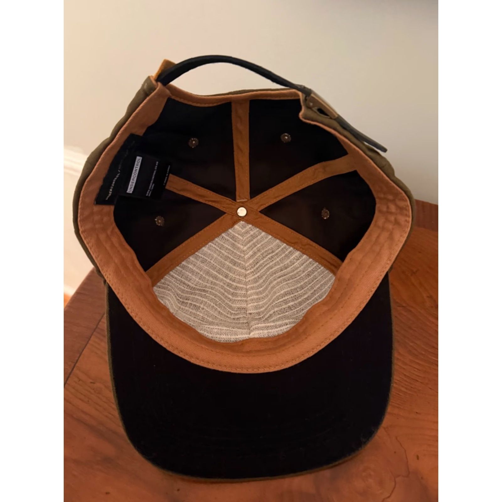 Vintage VINTAGE Pontiac Adjustable Leather Strapback Hat Cap Rare Bring it Back Green Hat Cap Adjustable Unisex Adults Mens Green Motorsports Size ONE SIZE - 4 Thumbnail
