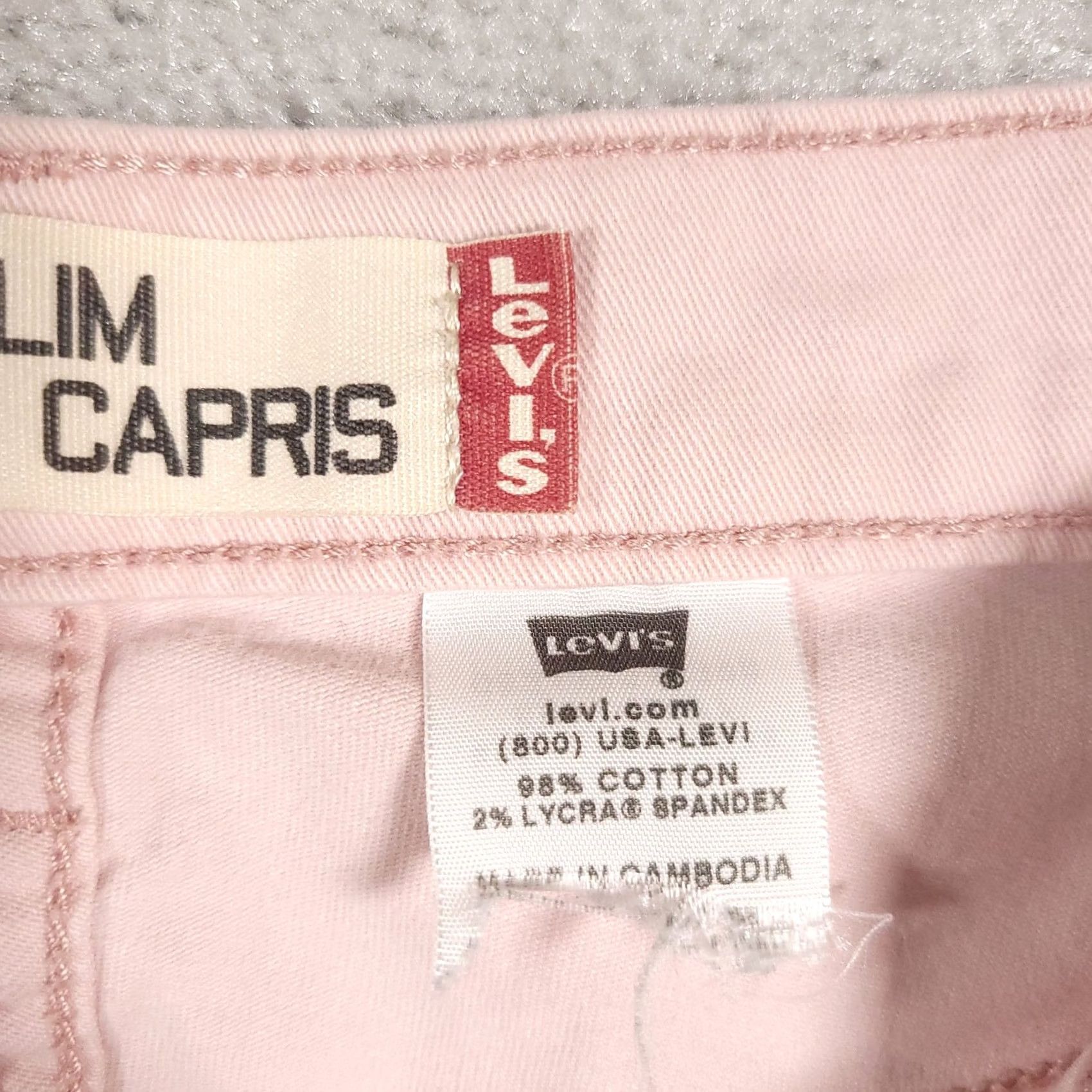 Levi's Levi's Classic Slim Capris Womens 18 Pink Stretch Cropped Pants Casual Summer Capris Slit Pockets Logo Button Denim Cotton Spandex Slim Size 28" / US 6 / IT 42 - 6 Thumbnail