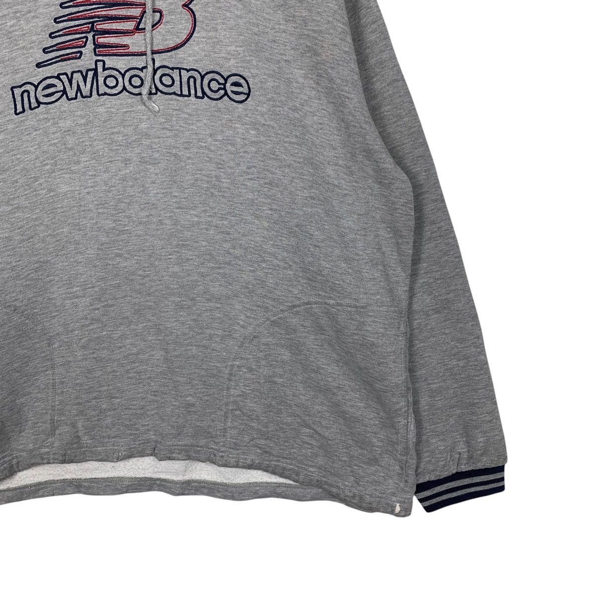 New Balance Vintage NEW BALANCE Big Logo Pullover Hoodies #1594-C71 Size US L / EU 52-54 / 3 - 4 Thumbnail