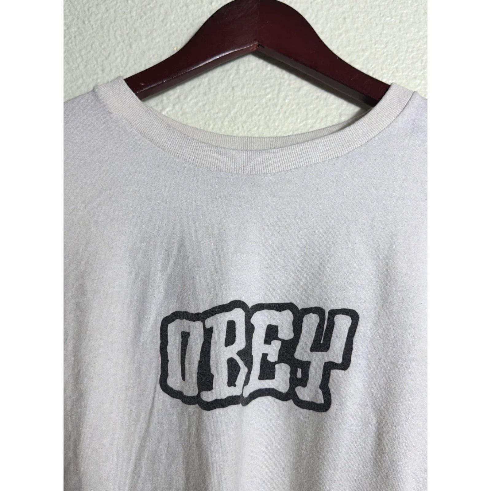 Obey VINTAGE Obey Worldwide Mens XL Short Sleeve White Black T Shirt Cotton Size US XL / EU 56 / 4 - 3 Thumbnail