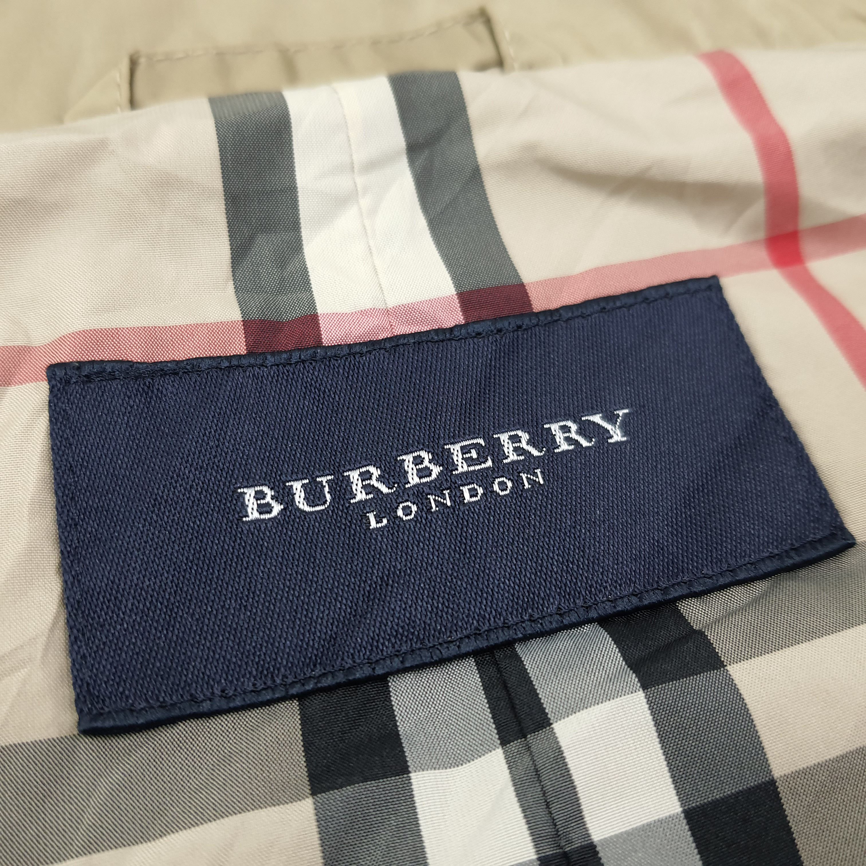 Burberry Vintage Burberry London Custom Logo Jacket C247N23 Size US M / EU 48-50 / 2 - 5 Thumbnail