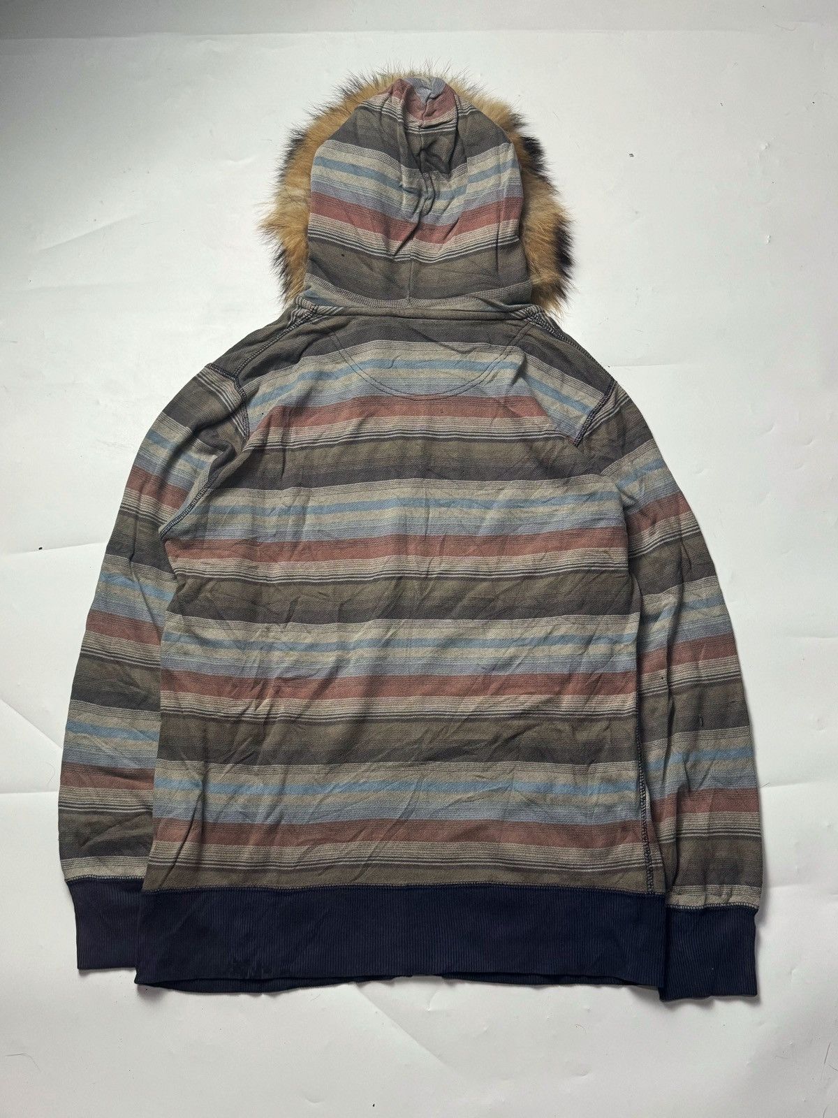 If Six Was Nine × Japanese Brand × Le Grande Bleu (L.G.B.) Fur Hoodie Stripe Uniqlo Japanese Style Size US L / EU 52-54 / 3 - 3 Thumbnail