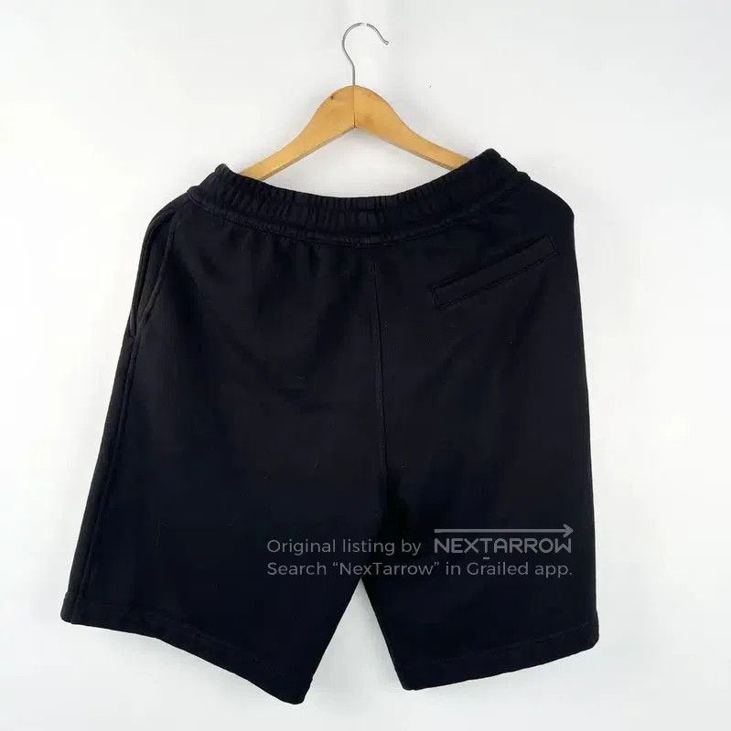 Burberry Burberry Black Summer Men's Shorts. Size US 27 - 2 Thumbnail