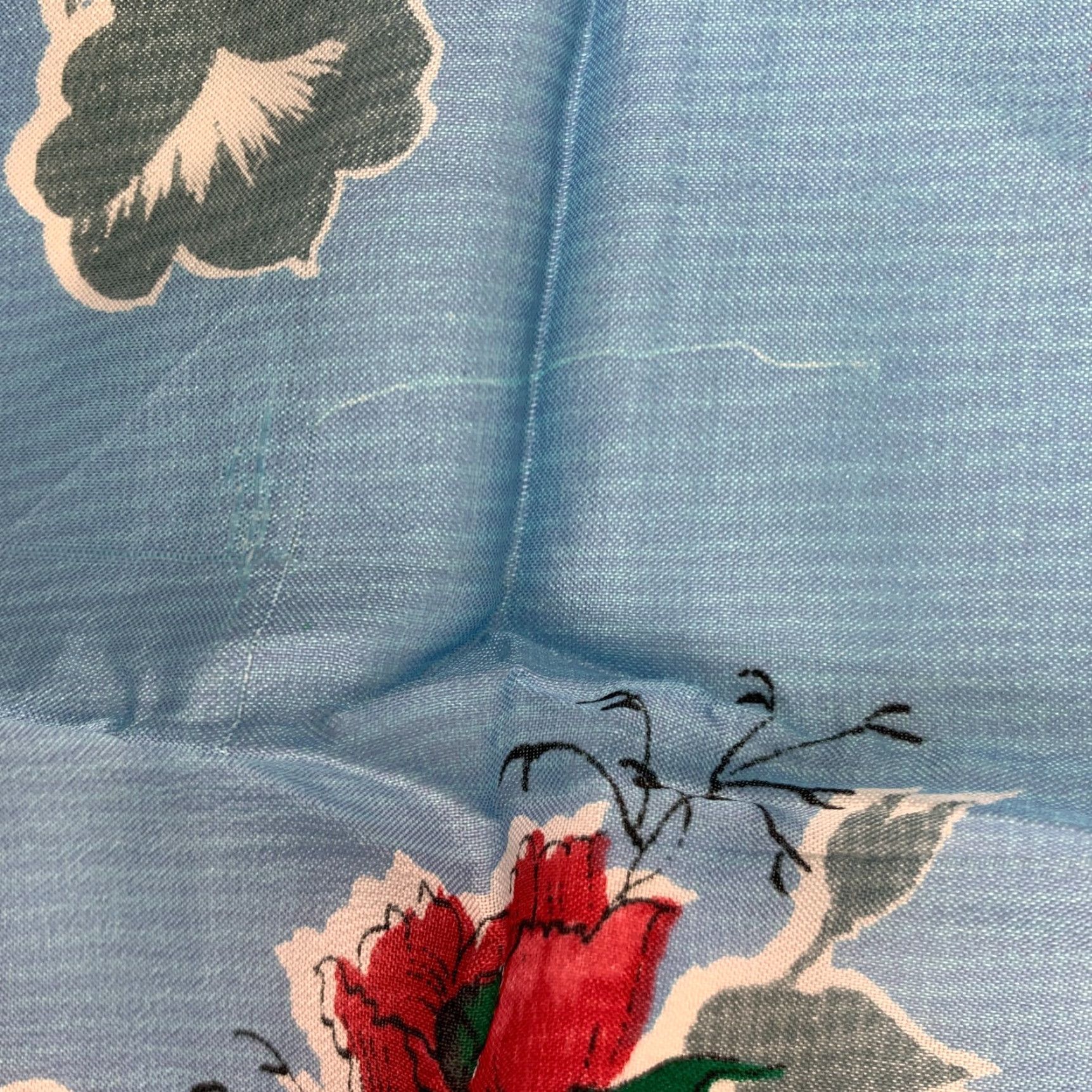 Vintage VINTAGE Rayon Made in Japan Hand Rolled Floral Square Scarf 30" x 31" Blue Womens Scarf Square 70s Size ONE SIZE - 6 Thumbnail