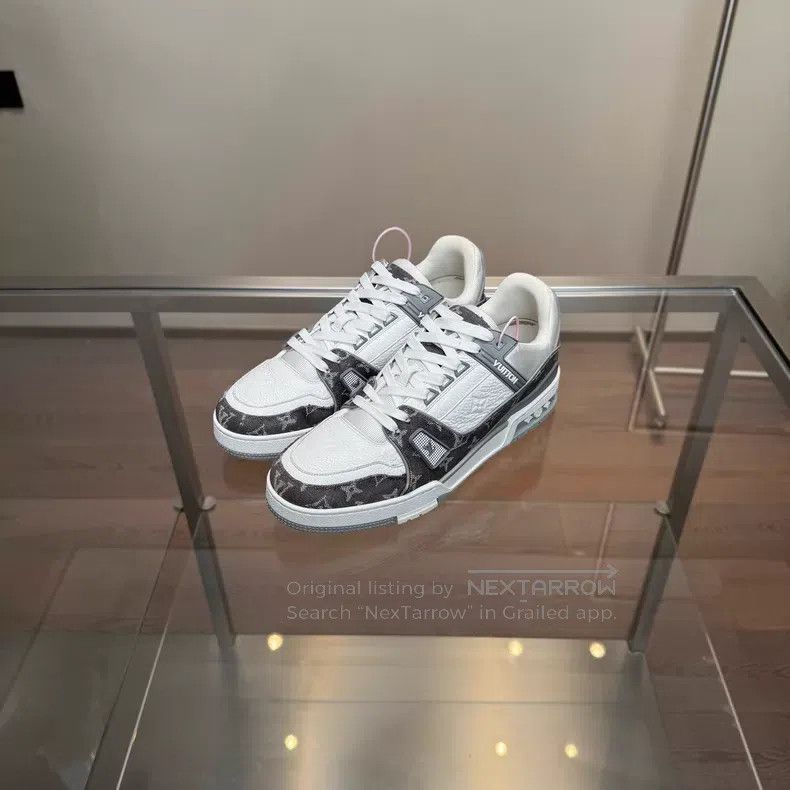 Louis Vuitton Louis Vuitton Trainer's new grey and white denim shoes Size US 9.5 / EU 42-43 - 1 Thumbnail