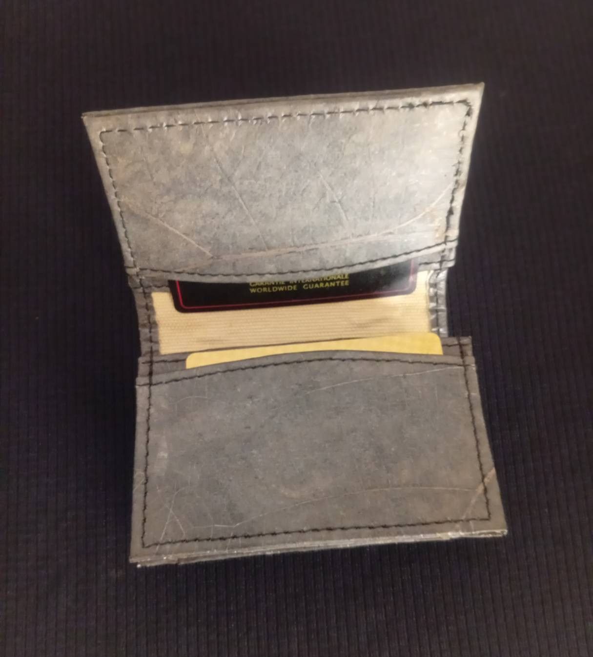 Other MAGNET NAME CARD WALLET LEAF LEATHER NAME CARD HOLDER Size ONE SIZE - 1 Thumbnail