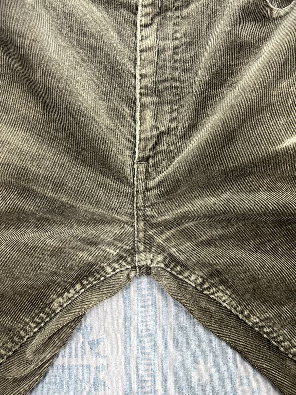 Japanese Brand Dept. Japan Distressed Corduroy Pant Size US 31 - 14 Thumbnail