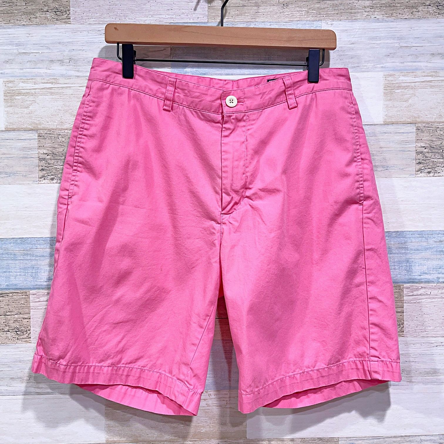 Vineyard Vines Vineyard Vines 9" Club Shorts Pink Flat Front Stretch Chino Size US 33 - 1 Thumbnail