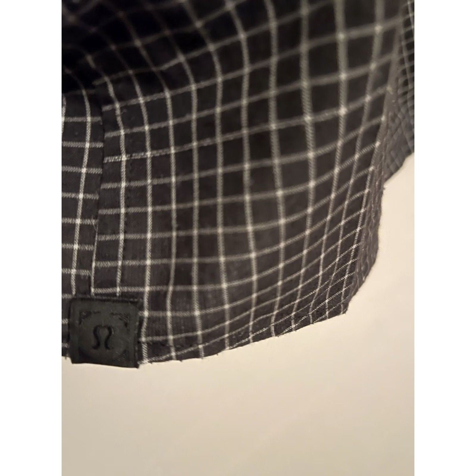 Lululemon Lululemon Black Checkered Short Sleeve Button-Up Casual Shirt - Men's Medium Size US M / EU 48-50 / 2 - 4 Thumbnail