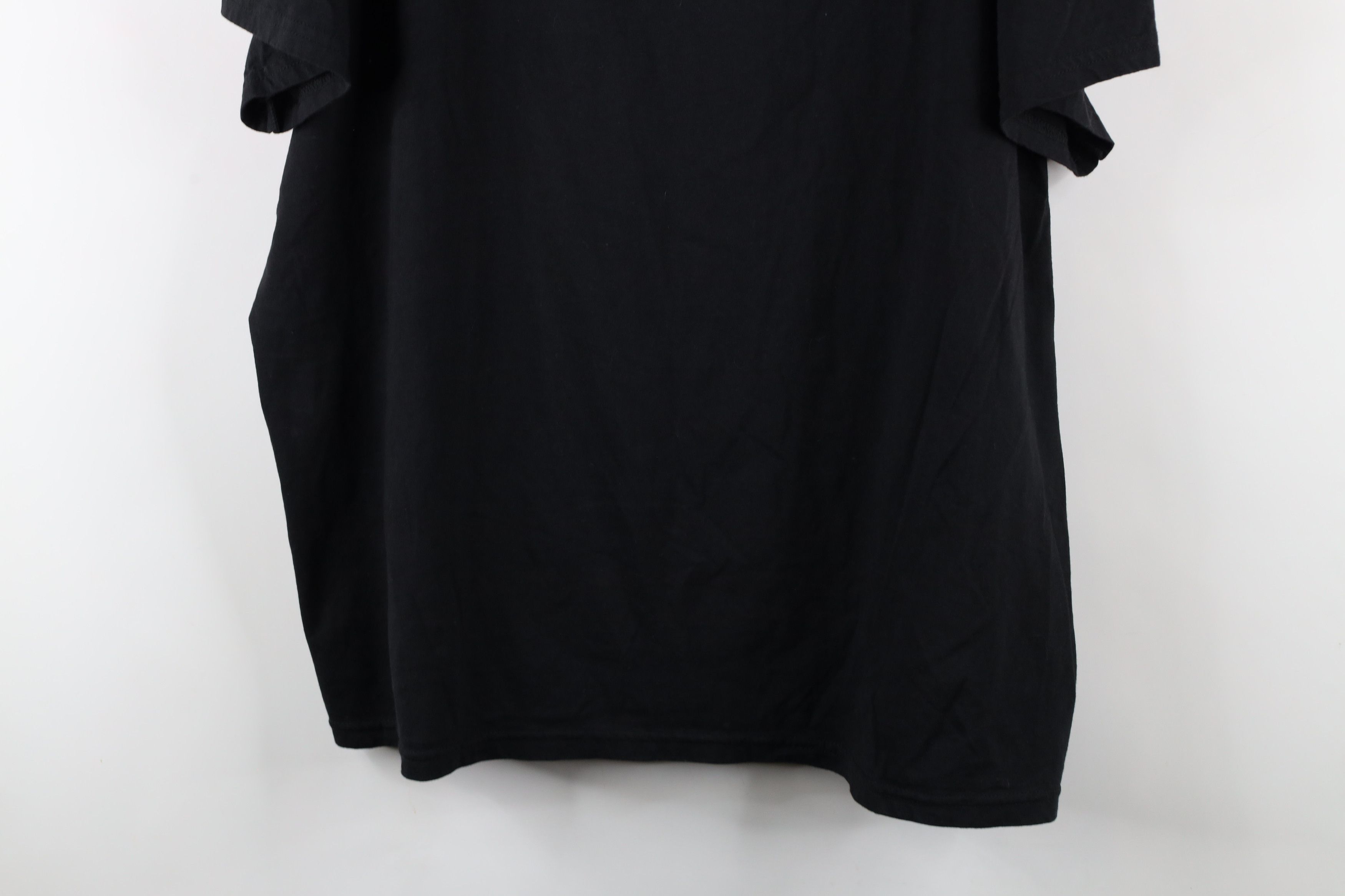 Vintage Streetwear USW Local 207L Union Dawg We Bite Back T-Shirt US Size US XXL / EU 58 / 5 - 3 Thumbnail