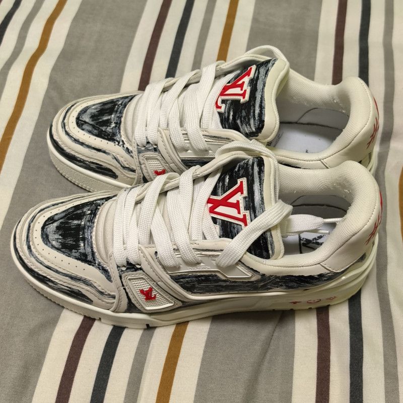 Louis Vuitton Louis Vuitton Hand-Painted Low-Top Sneakers 0089 Size US 7.5 / EU 40-41 - 1 Thumbnail