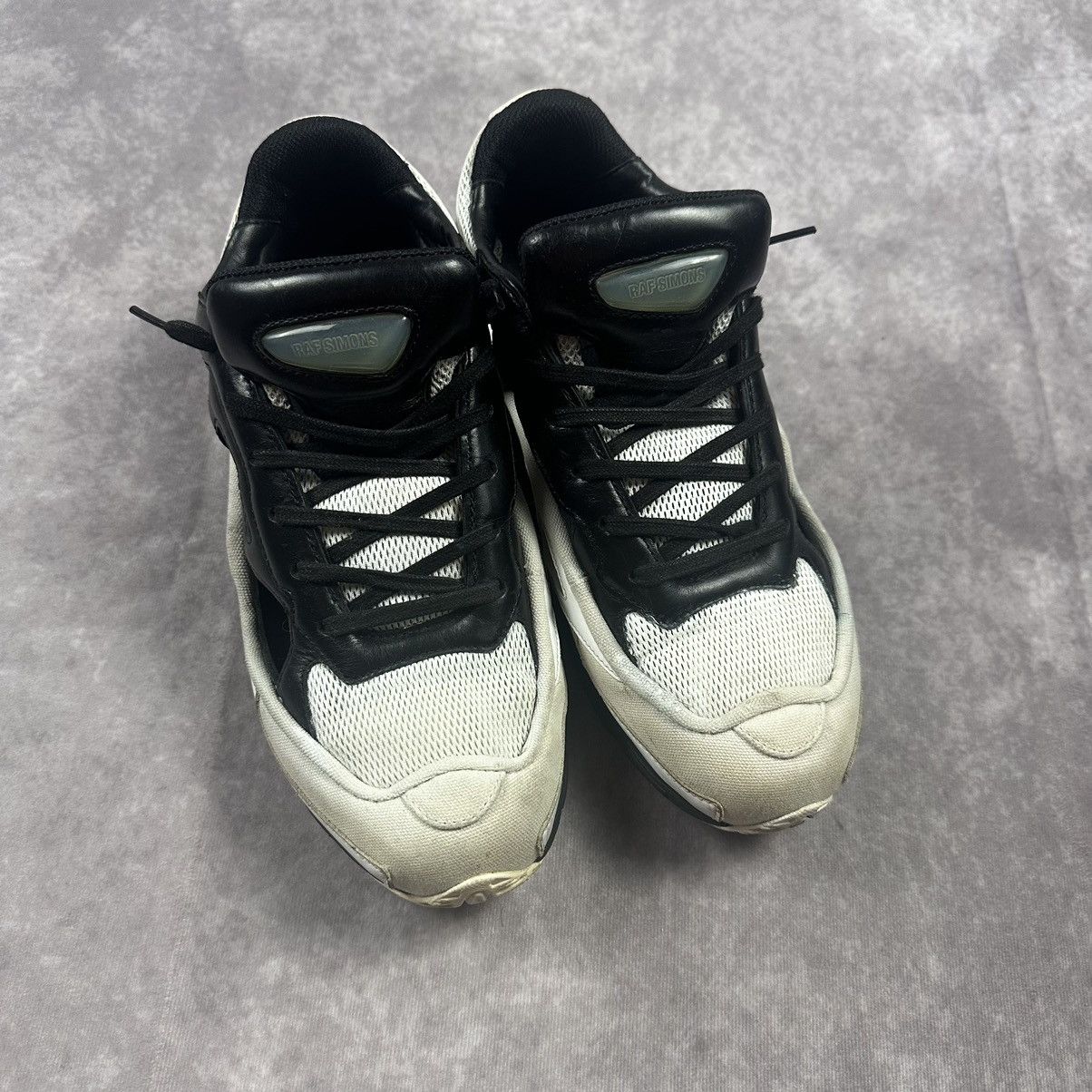 Raf Simons × Raf by Raf Simons Raf Simons Replicant Ozweego Size US 9 / EU 42 - 4 Thumbnail