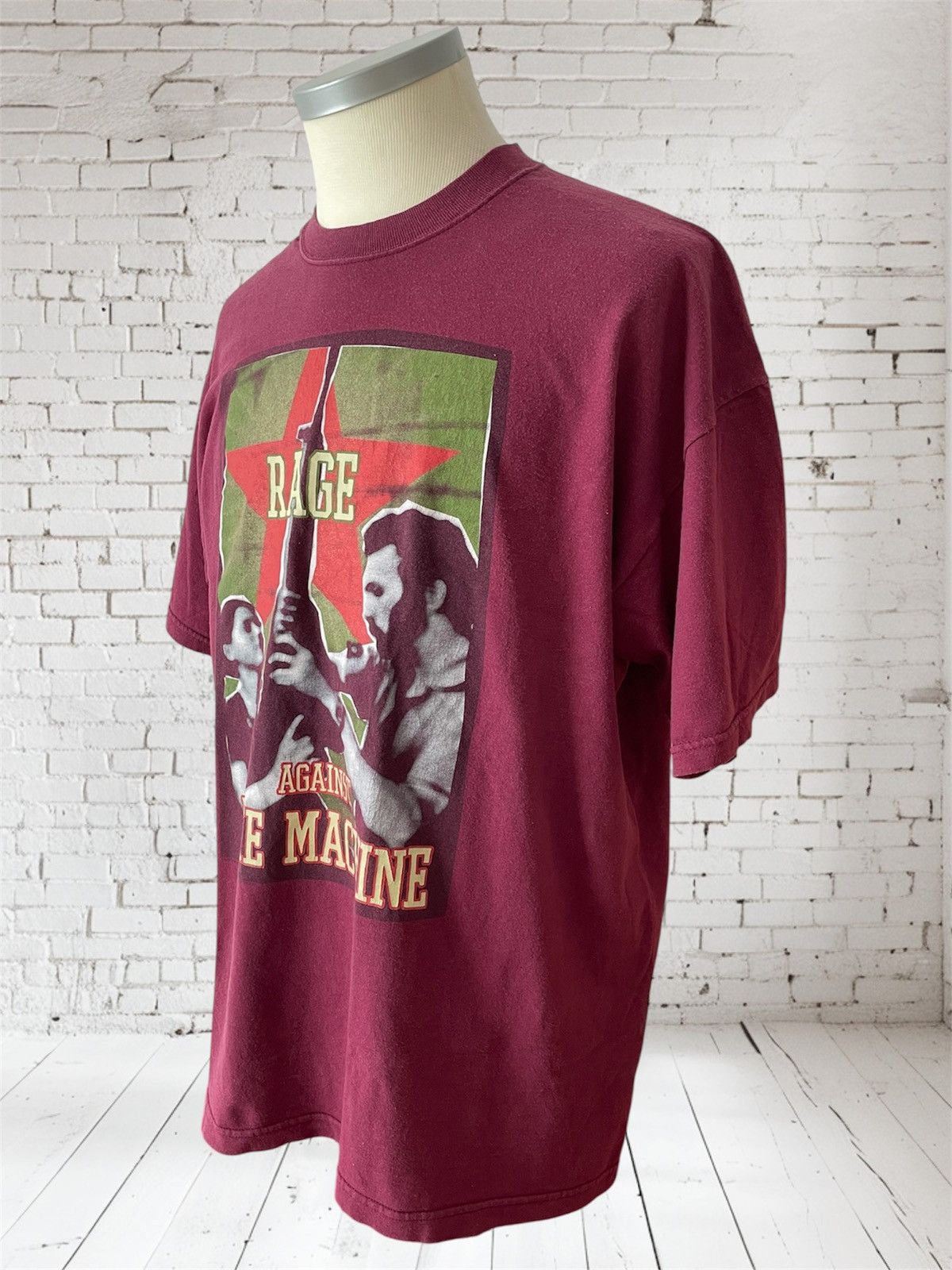Vintage Vintage Rage Against The Machine T-Shirt Size US XL / EU 56 / 4 - 8 Thumbnail