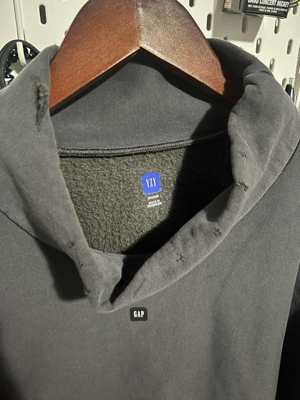 Balenciaga × Gap × Yeezy Yeezy x Gap Engineered by Balenciaga High Neck Sweater (BLK) Size US M / EU 48-50 / 2 - 2 Thumbnail
