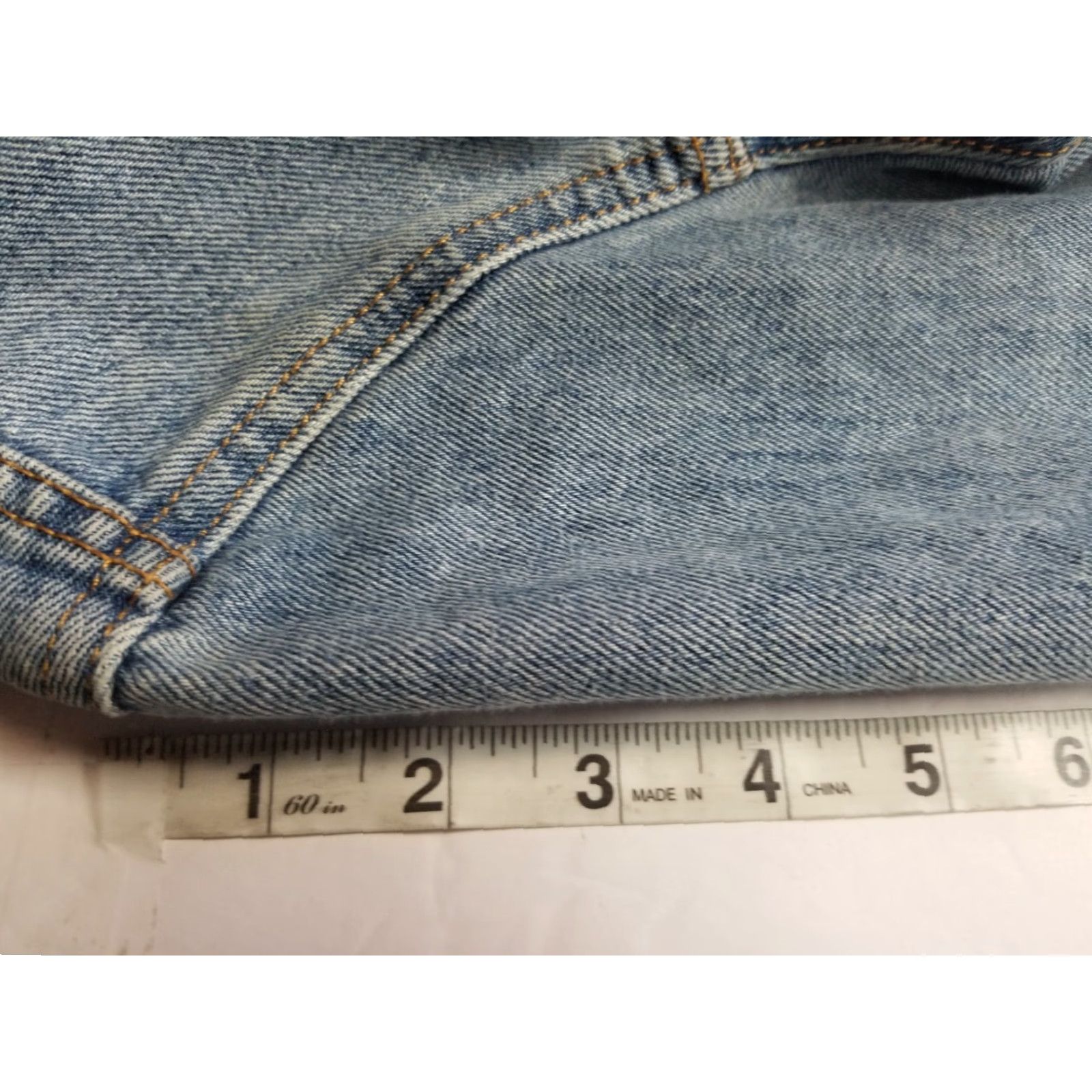 Levi's VINTAGE Levi's Denim Trucker Jacket Mens S Blue 72334 Distressed See All Pics Size US S / EU 44-46 / 1 - 7 Thumbnail