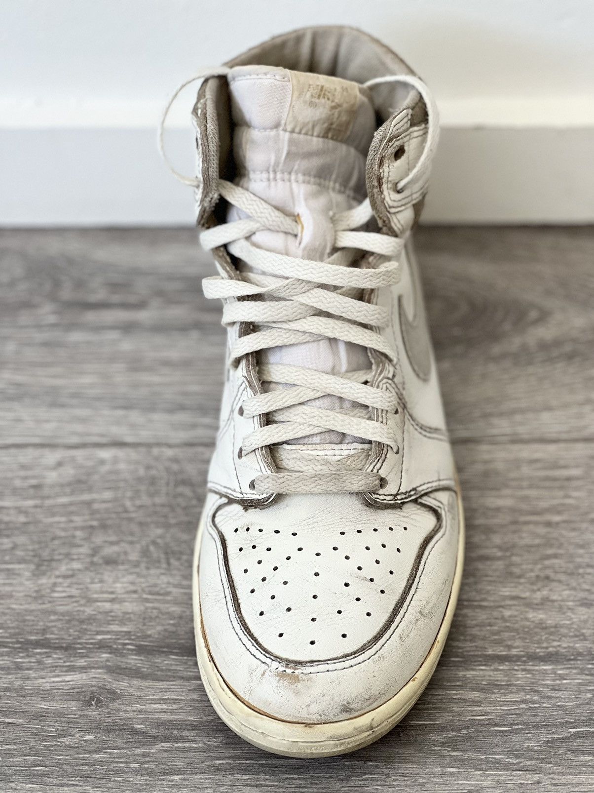 Jordan Brand 1985 Air Jordan 1 High Natural Grey size US 10.5 Size US 10.5 / EU 43-44 - 10 Thumbnail